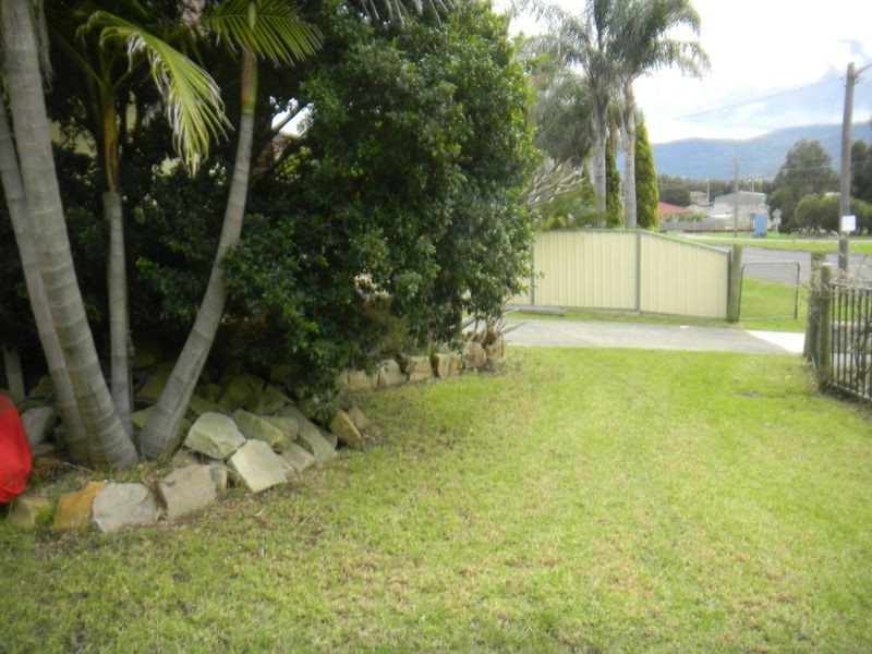 127 Kanahooka Road, Kanahooka NSW 2530