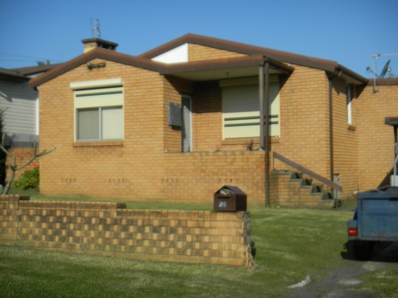 95 Yalunga Street, Dapto NSW 2530