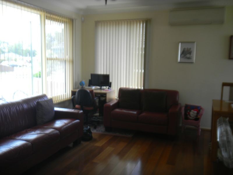 3 Moran Avenue, Dapto NSW 2530