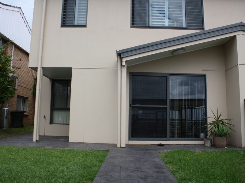 1/39 Boanyo Ave, Kiama NSW 2533