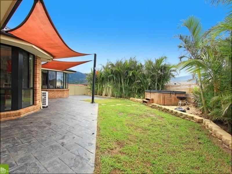 77 Robins Creek Dr, Horsley NSW 2530