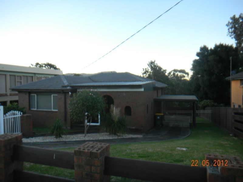 65 Lakelands Drive, Dapto NSW 2530