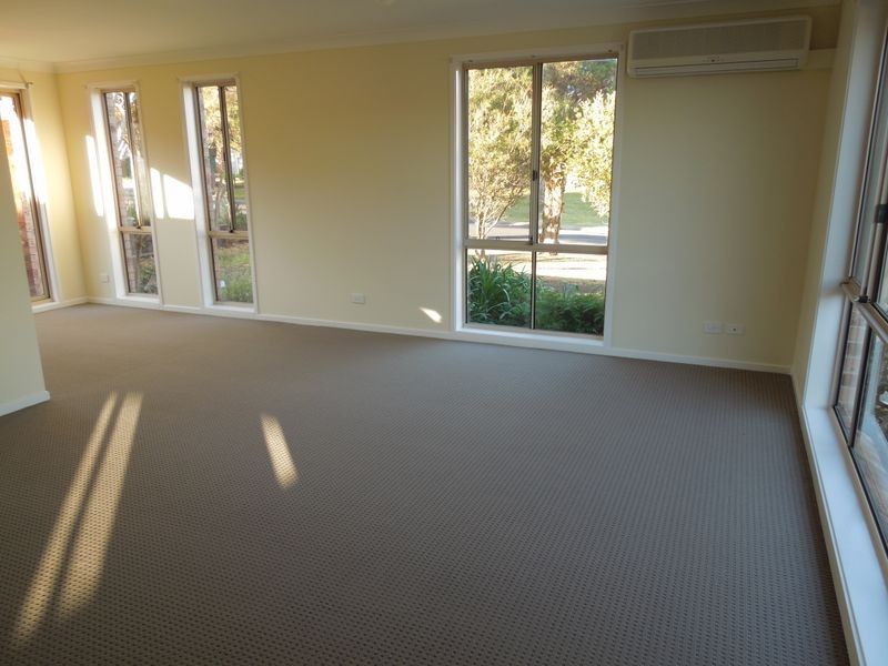 28 Corunna Crescent, Flinders NSW 2529