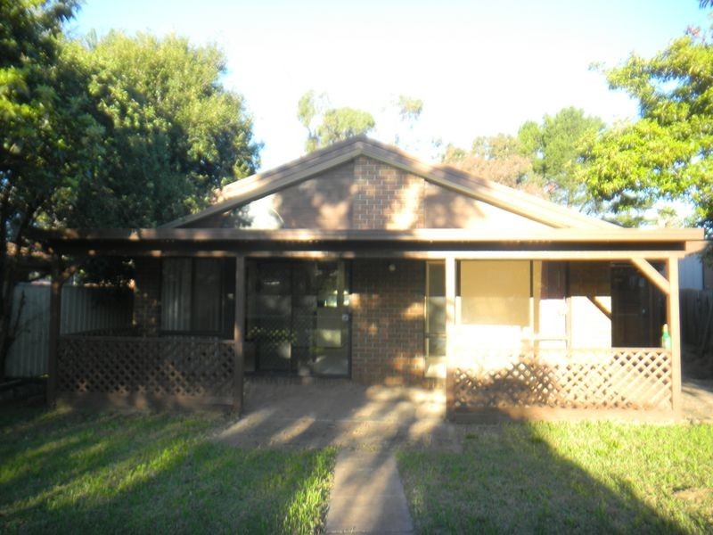 3 Hakea Place, Albion Park Rail NSW 2527