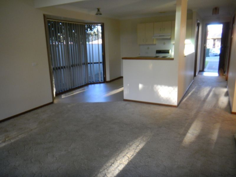 3 Hakea Place, Albion Park Rail NSW 2527