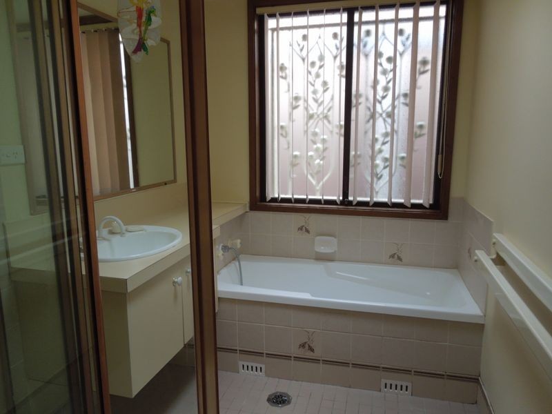 15 Sierra Drive, Horsley NSW 2530