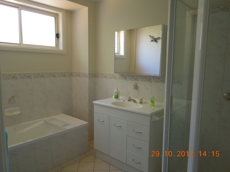 18 Shiraz Drive, Dapto NSW 2530