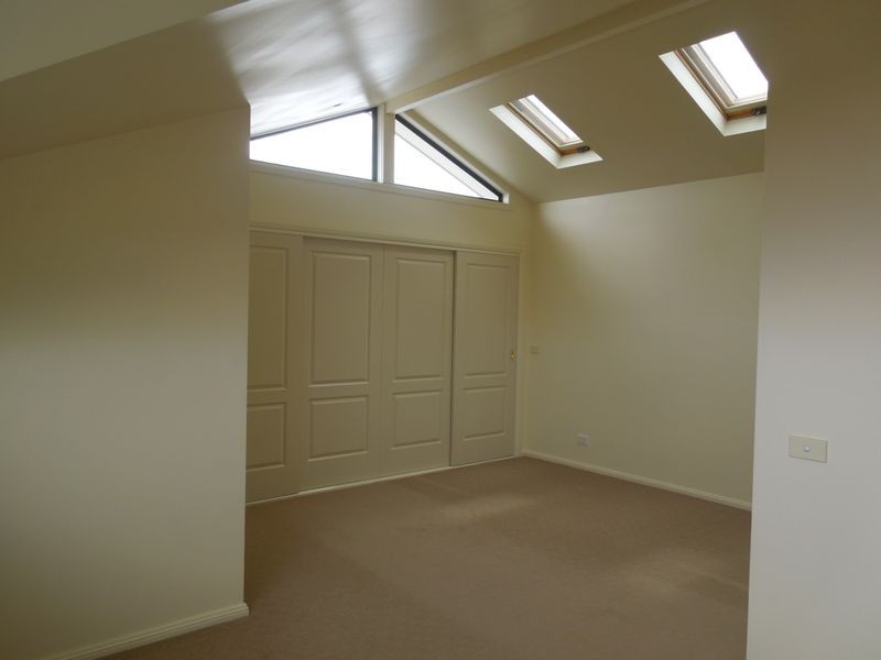 80 Shearwater Drive, Berkeley NSW 2506