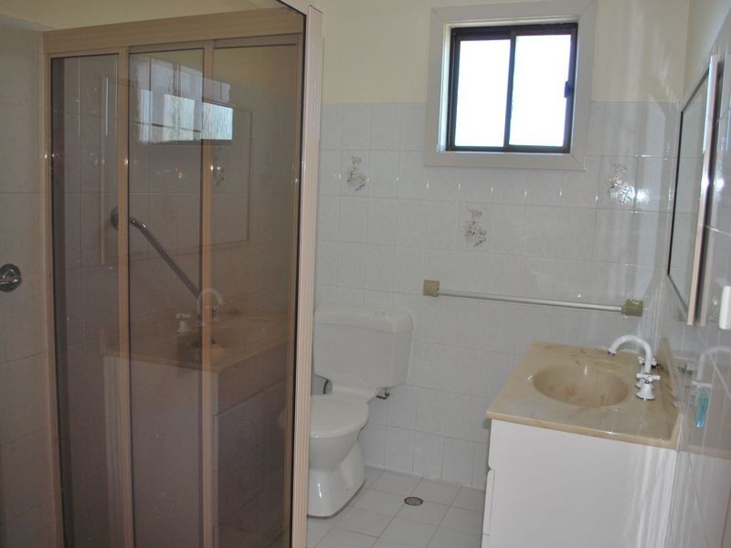 22 Landy Drive, Mount Warrigal NSW 2528