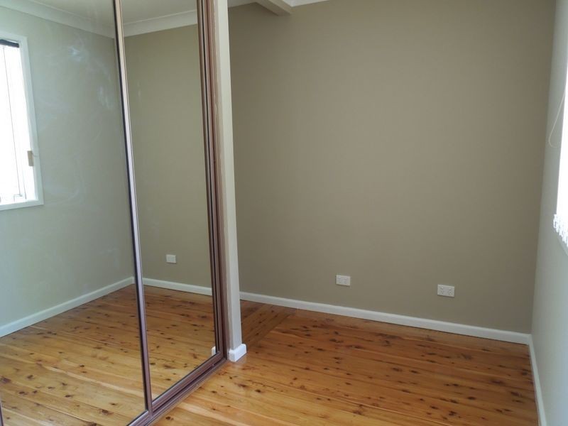 12 Cleary Avenue, Kanahooka NSW 2530