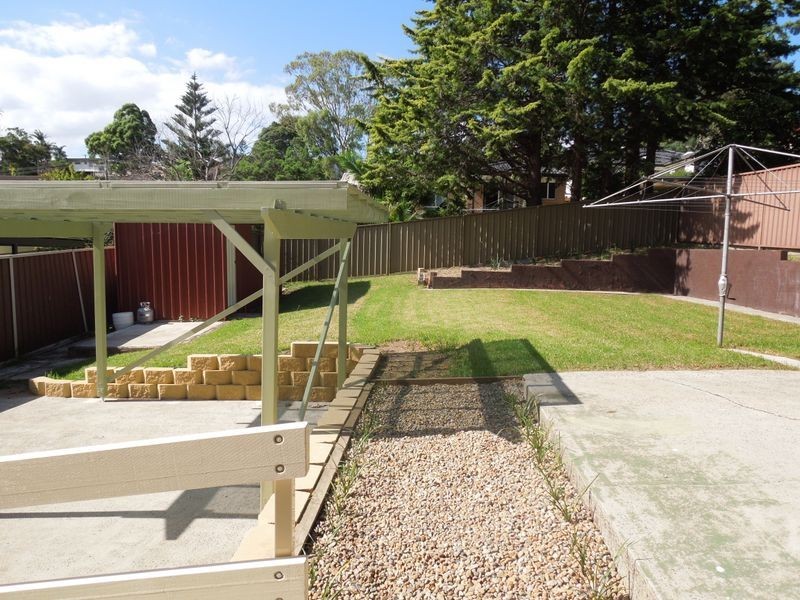 12 Cleary Avenue, Kanahooka NSW 2530