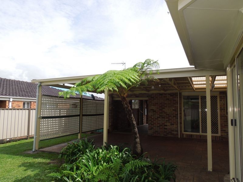 10 Roper Road, Albion Park NSW 2527