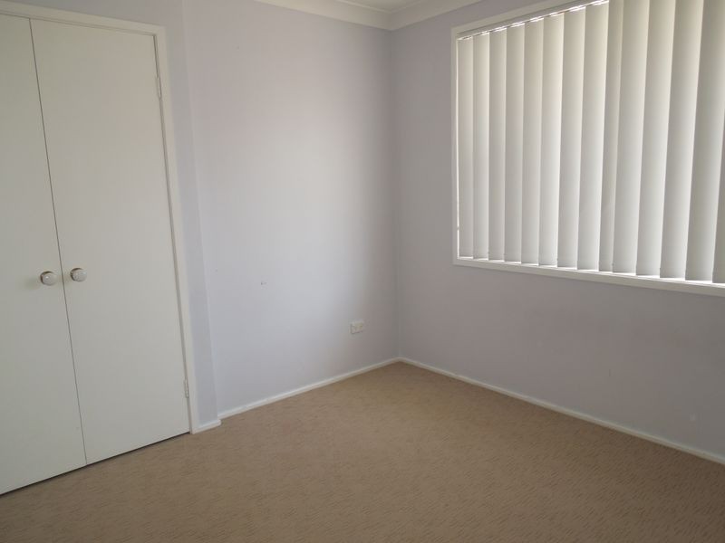 10 Roper Road, Albion Park NSW 2527