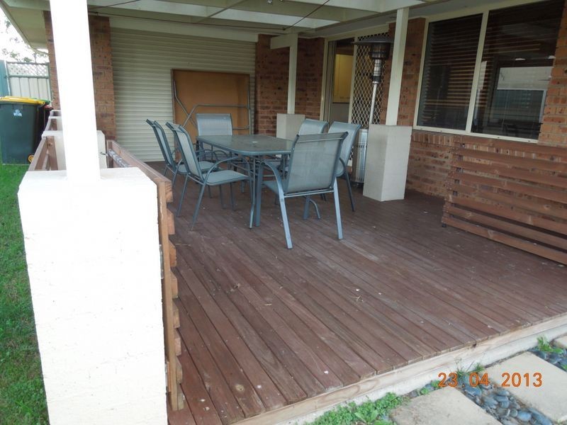 68 Huxley Drive, Horsley NSW 2530