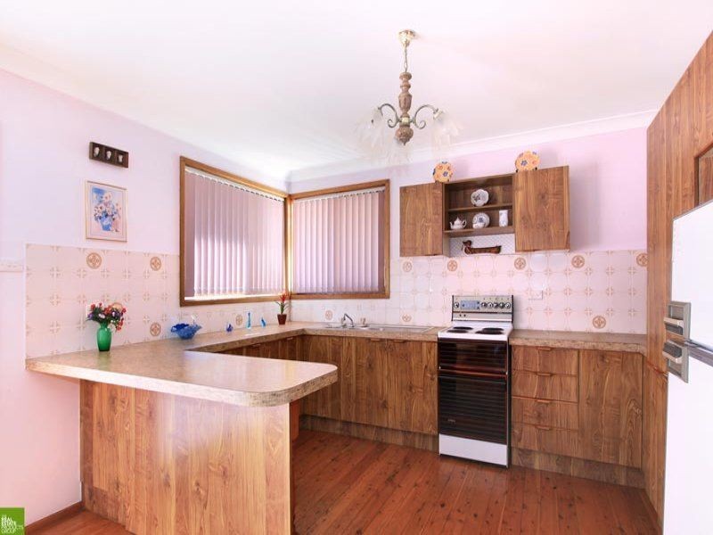 42 Gibsons Road, Figtree NSW 2525