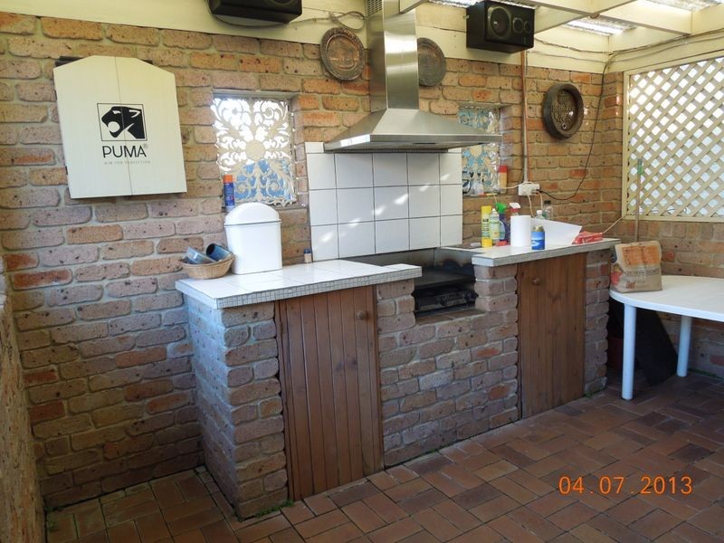 11 Timms Place, Horsley NSW 2530