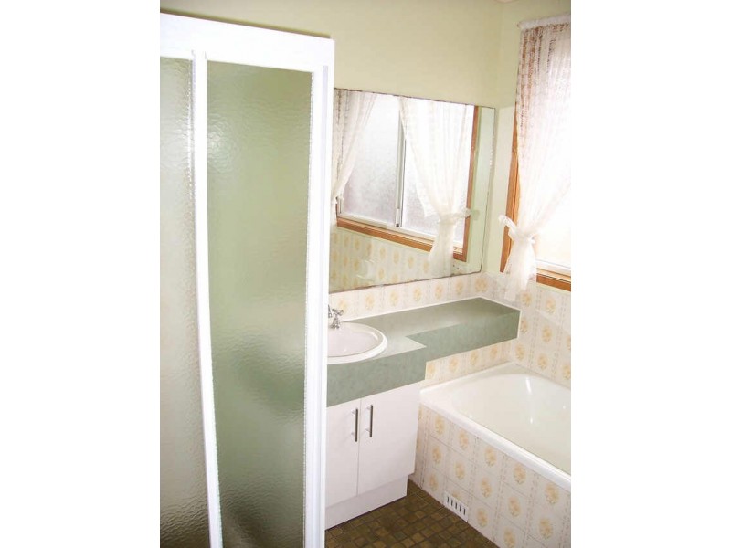 73 Elm Street, Albion Park Rail NSW 2527