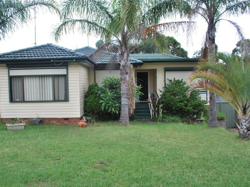 135 Laver Road, Dapto NSW 2530
