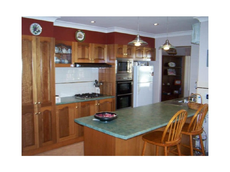 39 Brindabella Drive, Horsley NSW 2530