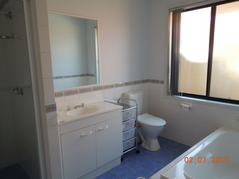 11 Hartfield Avenue, Horsley NSW 2530