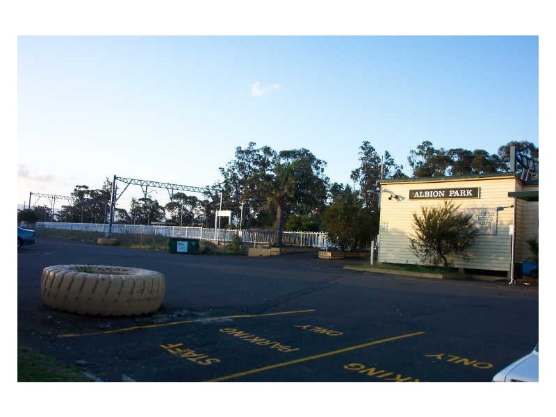 208 Princes Highway, Albion Park Rail NSW 2527