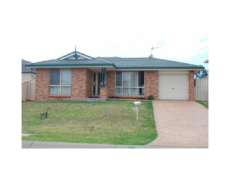 11 Cathie Close, Flinders NSW 2529