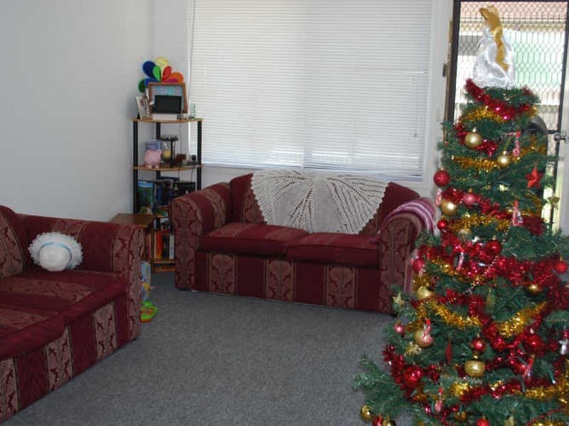 1/4 Lyne Street, Oak Flats NSW 2529