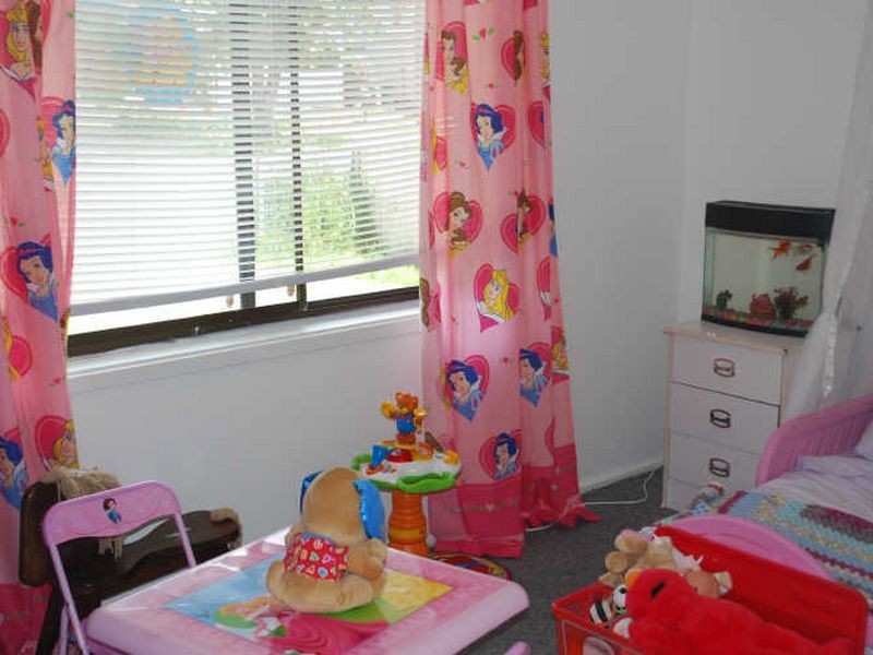 1/4 Lyne Street, Oak Flats NSW 2529