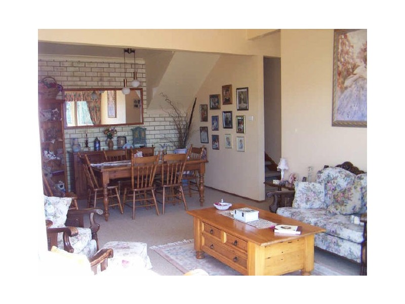 29 Edgeworth Avenue, Kanahooka NSW 2530