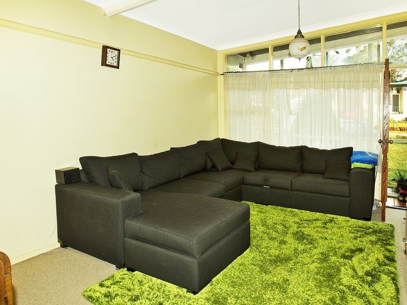 54 Parkside Drive, Dapto NSW 2530