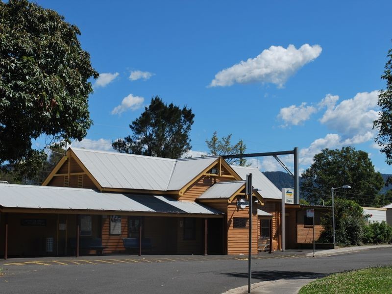 27 Barellan Avenue, Dapto NSW 2530