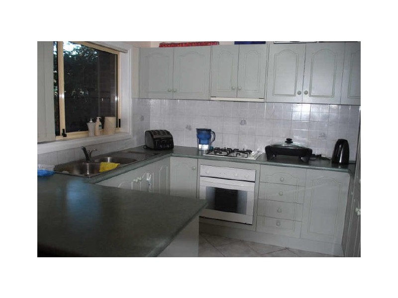 4/18 Termeil Place, Flinders NSW 2529