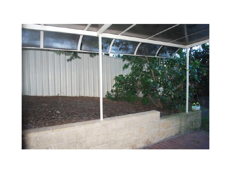 4/18 Termeil Place, Flinders NSW 2529