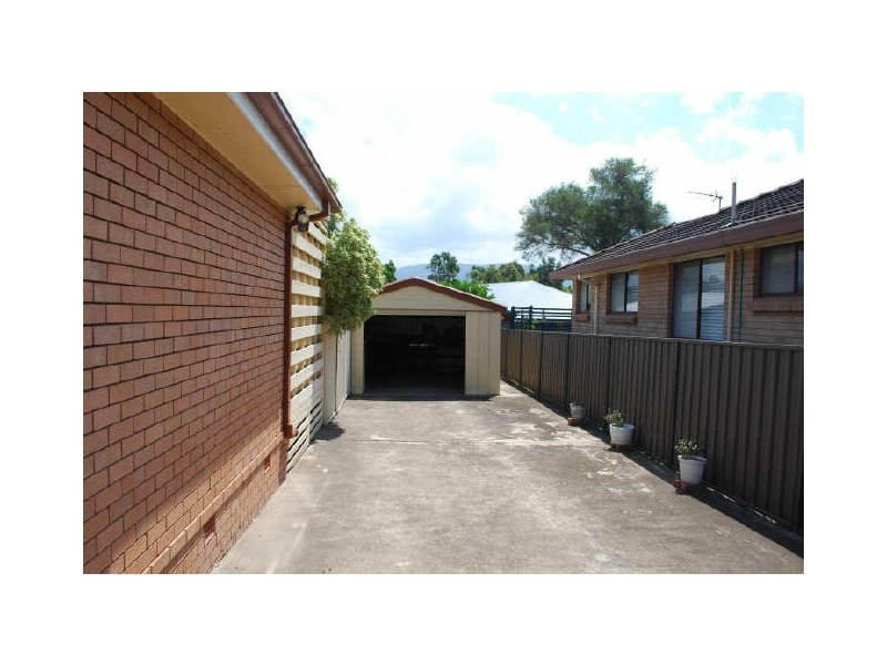 20 Saville Road, Dapto NSW 2530