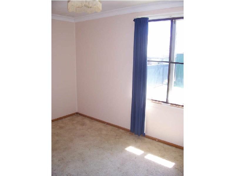 24 Byamee Street, Dapto NSW 2530