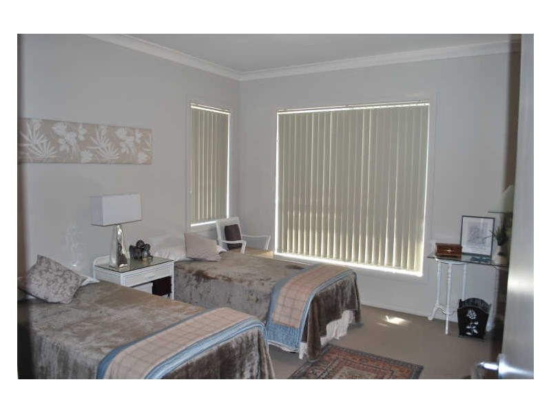 13 Gerongar Crescent, Haywards Bay NSW 2530
