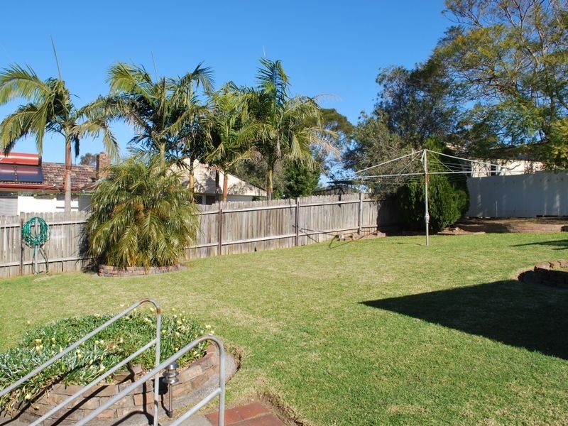 24 Laver Road, Dapto NSW 2530