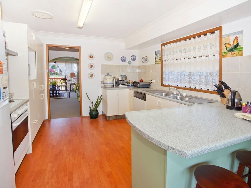 126 Tait Avenue, Kanahooka NSW 2530