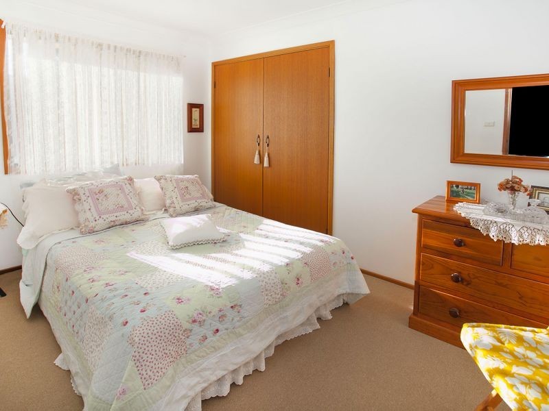 126 Tait Avenue, Kanahooka NSW 2530