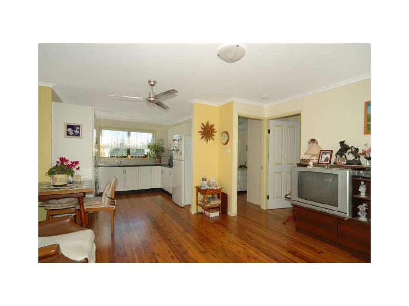 50 Flagstaff Road, Warrawong NSW 2502