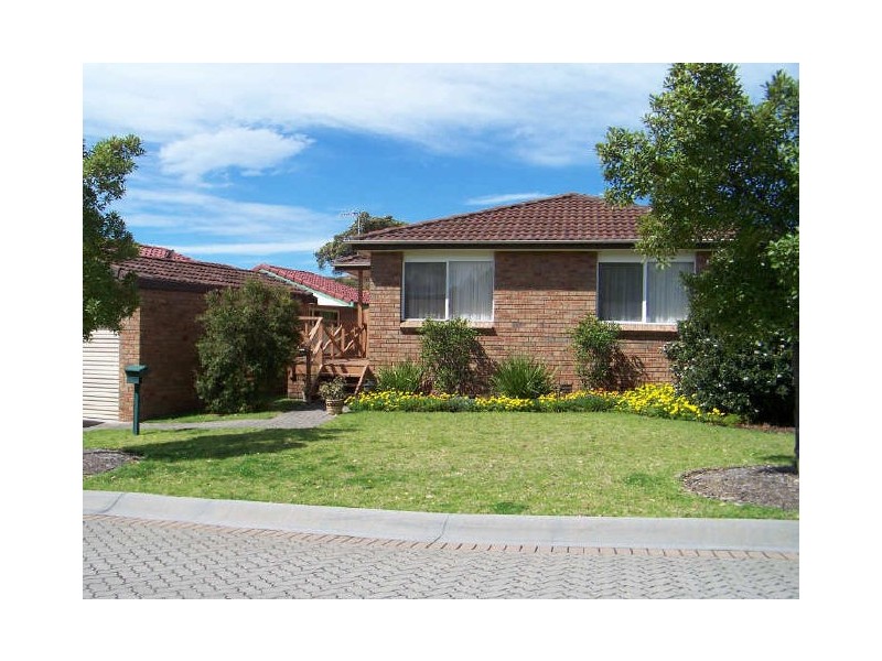 5 Ashmore Crescent, Kanahooka NSW 2530