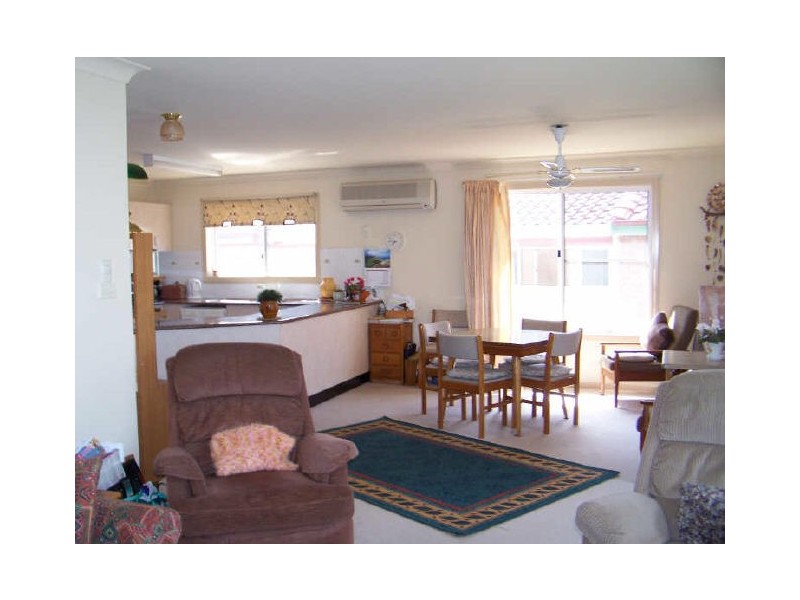 5 Ashmore Crescent, Kanahooka NSW 2530