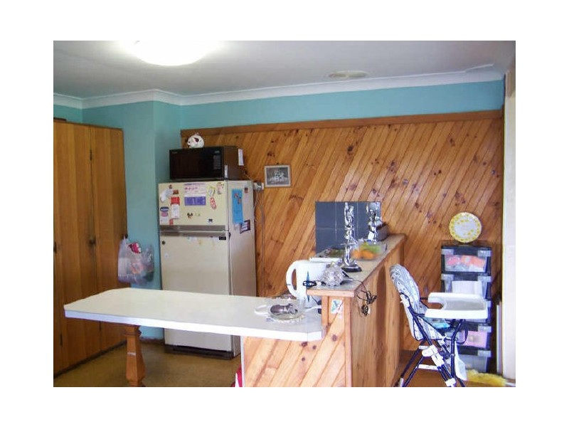 82 Tait Avenue, Kanahooka NSW 2530