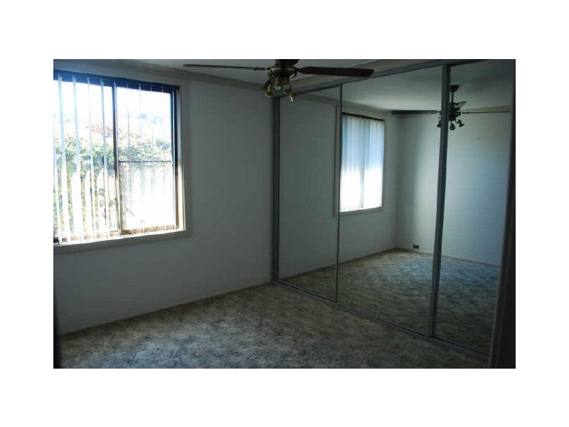 2 Eleban Place, Berkeley NSW 2506