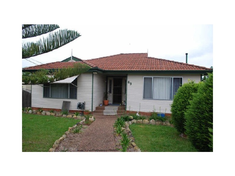 69 Robert Street, Kanahooka NSW 2530