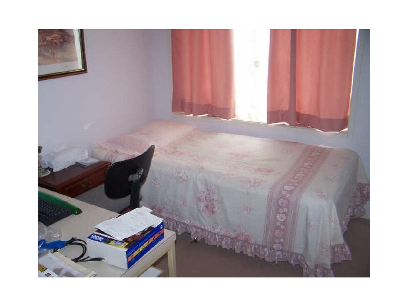 54 Sanderson Road, Kanahooka NSW 2530