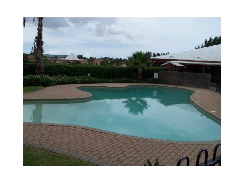 54 Sanderson Road, Kanahooka NSW 2530