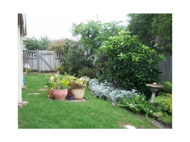 54 Sanderson Road, Kanahooka NSW 2530