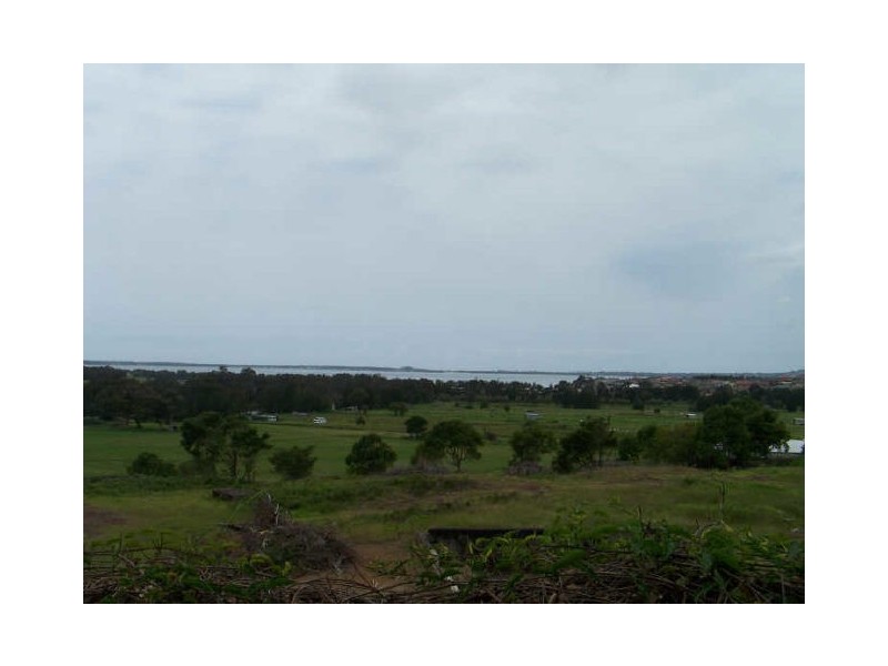 54 Sanderson Road, Kanahooka NSW 2530