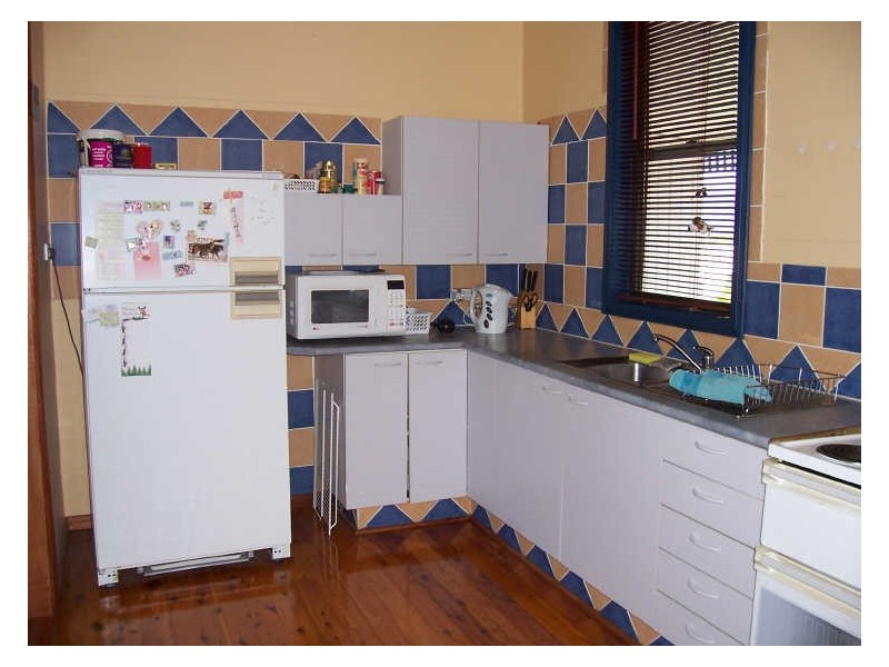 18 Barber Street, Berkeley NSW 2506